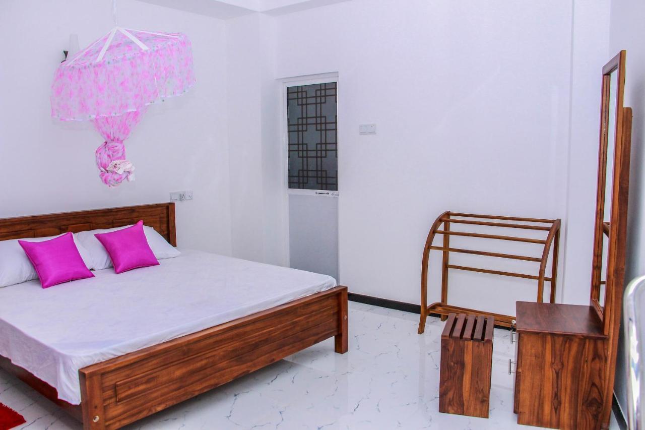 Pearl Holiday Inn Mirissa Εξωτερικό φωτογραφία